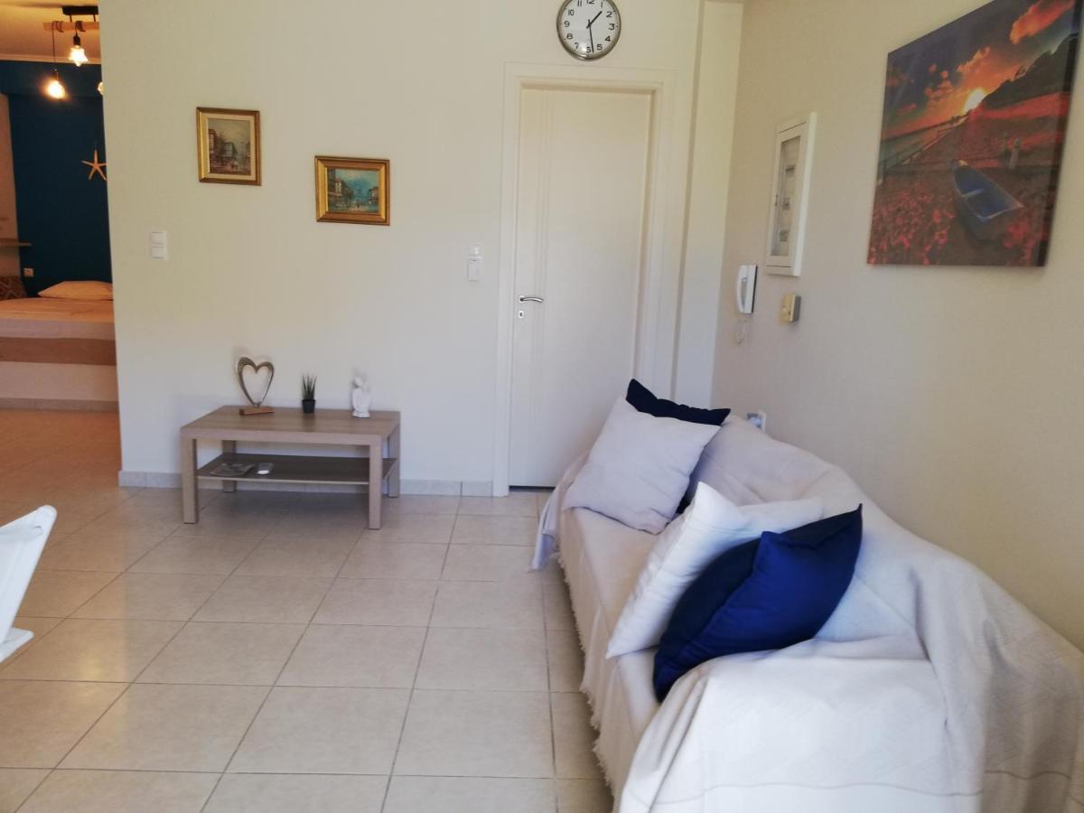 Althea Holiday Studio Agia Marina  Екстериор снимка